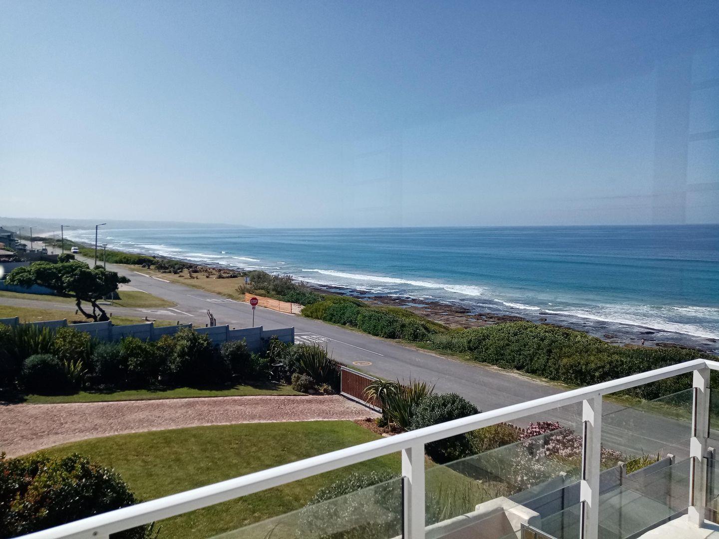 To Let 5 Bedroom Property for Rent in Tergniet Western Cape